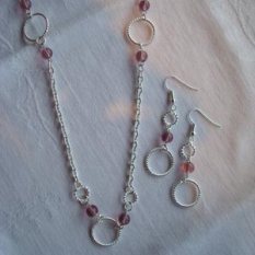 students loops and links jewellery